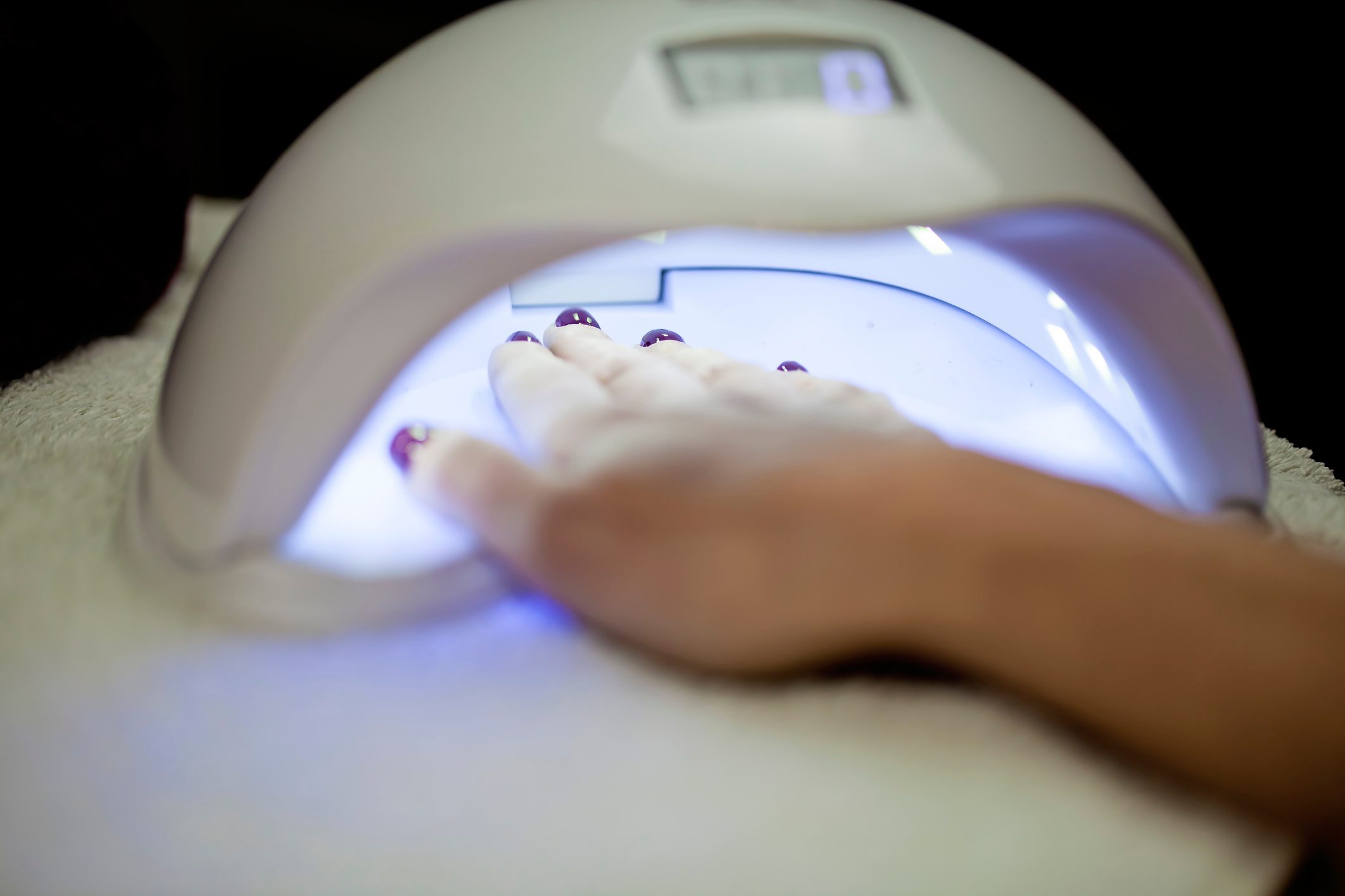 Are UV Nail Lamps Safe? What to Know When Getting a Gel Manicure